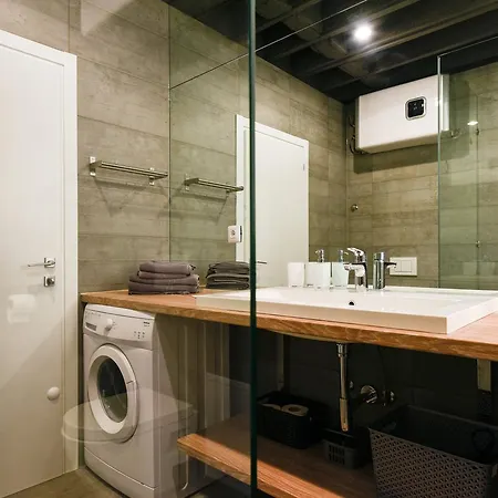 Deluxe Santa Lucia *