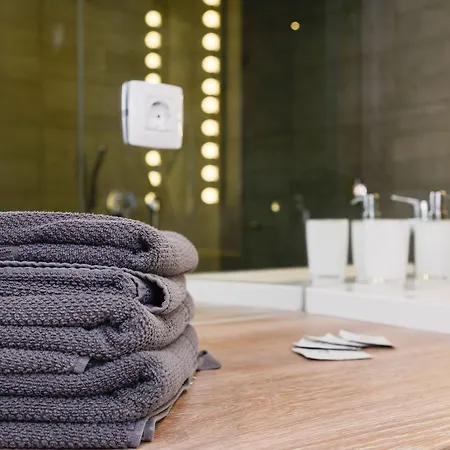 Deluxe Santa Lucia *