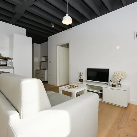Apartment Santa Lucia *