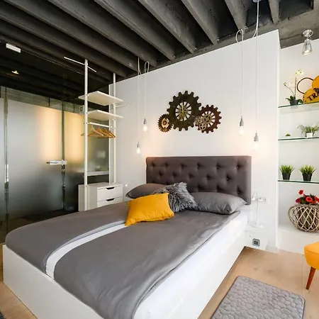 Deluxe Santa Lucia * ザダル