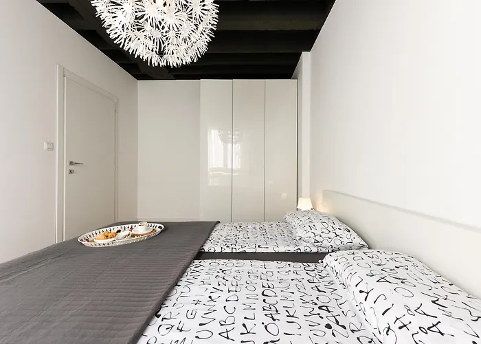 Deluxe Santa Lucia * Zara