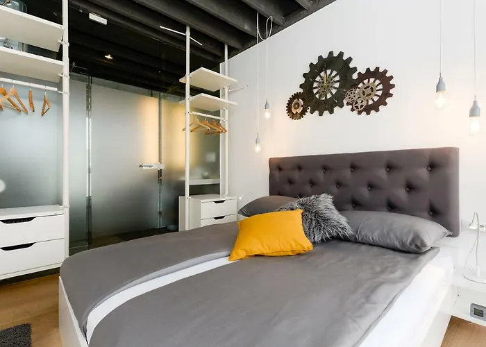 Deluxe Santa Lucia * Zara